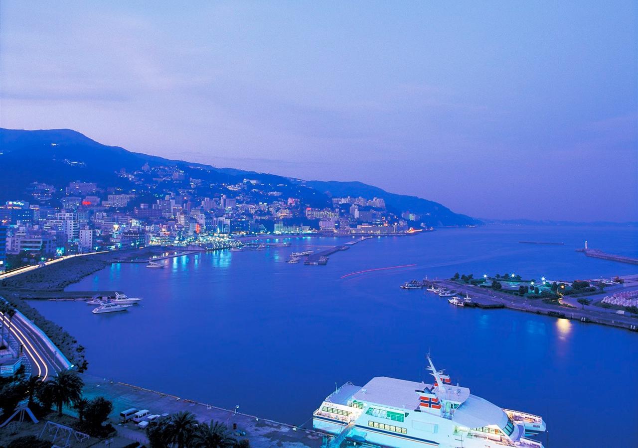 Uomisaki Hotel Atami  Exterior photo